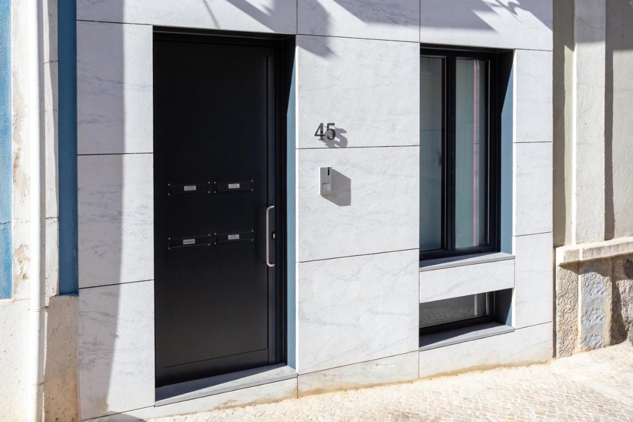 Stupendo- Two Rooms, Patio With Refreshing Pond-Center-Air Conditioning-Free Park Lisboa Extérieur photo