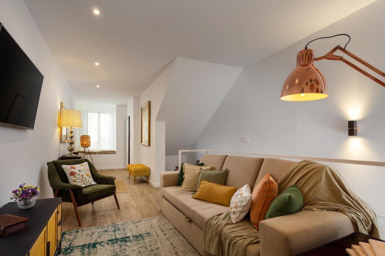 Stupendo- Two Rooms, Patio With Refreshing Pond-Center-Air Conditioning-Free Park Lisboa Extérieur photo