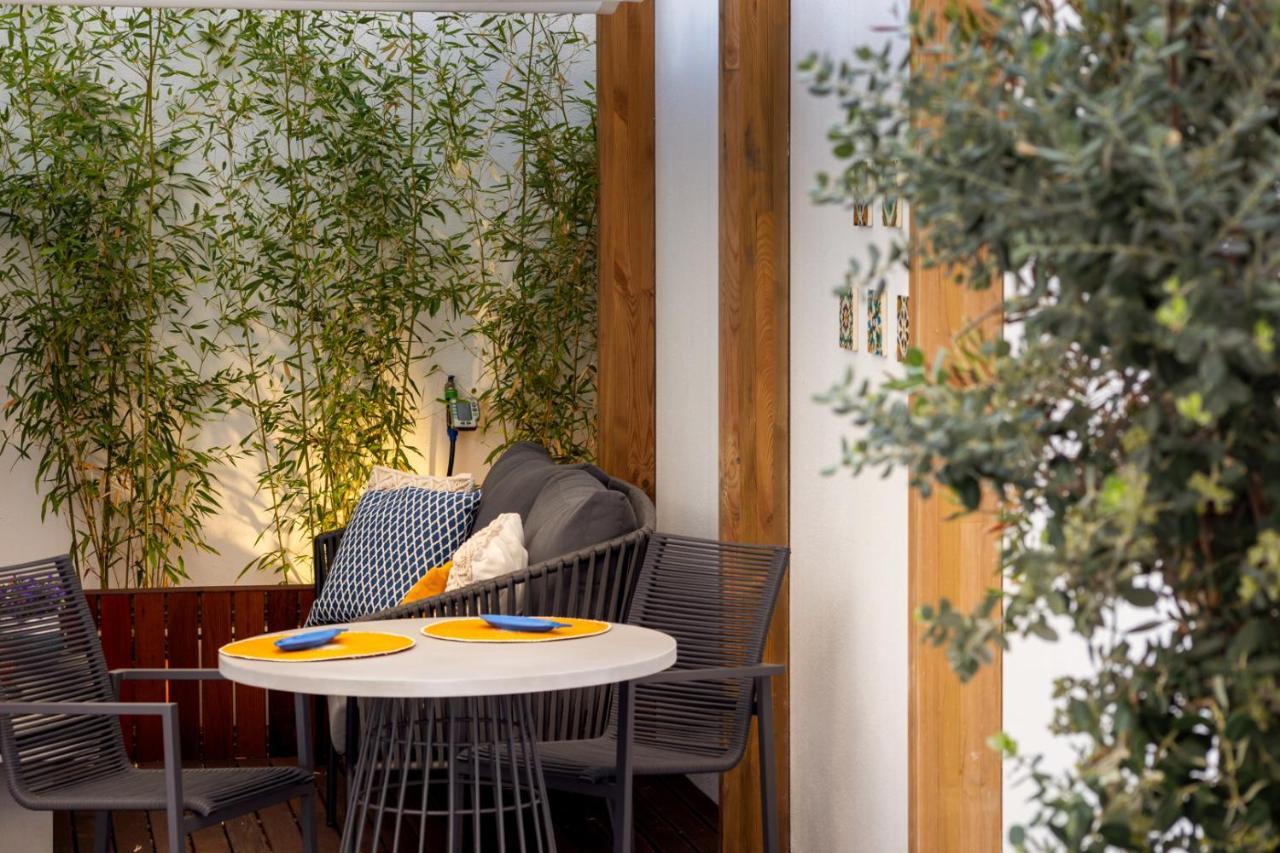 Stupendo- Two Rooms, Patio With Refreshing Pond-Center-Air Conditioning-Free Park Lisboa Extérieur photo