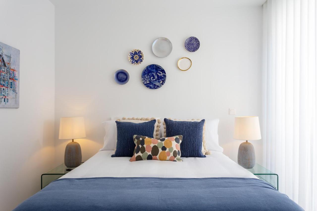 Stupendo- Two Rooms, Patio With Refreshing Pond-Center-Air Conditioning-Free Park Lisboa Extérieur photo