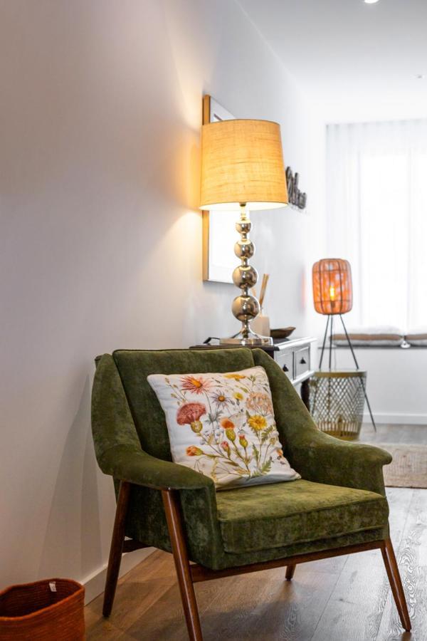 Stupendo- Two Rooms, Patio With Refreshing Pond-Center-Air Conditioning-Free Park Lisboa Extérieur photo